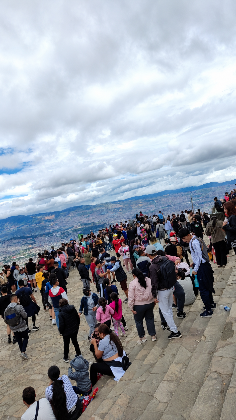Caminata ecológica al Cerro de Monserrate - Grupo de voluntarios